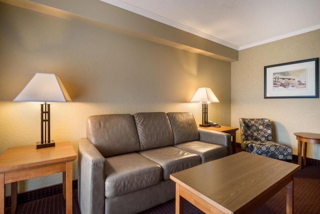 Best Western Plus Norwester Hotel & Conference Centre Thunder Bay Exterior foto